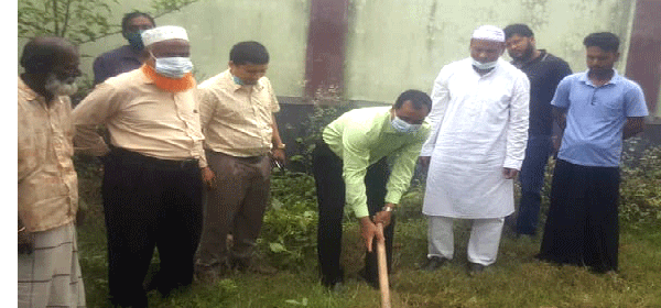 নাটোরের গুনারীগ্রাম কমিউনিটি ক্লিনিকে ডেলিভারী কক্ষের ভিত্তিপ্রস্তর স্থাপন