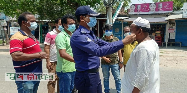 লালপুর কেন্দ্রীয় প্রেসক্লাবের সপ্তাহব্যাপী মাস্ক বিতরন কর্মসূচীর আজ ৪র্থ দিন